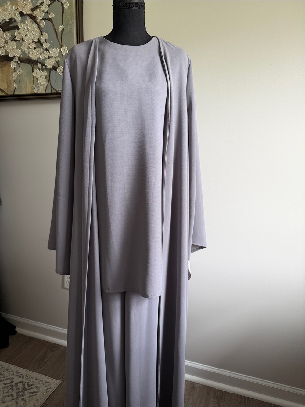 Elegant Gray 3-Piece Modest Set (L) – Top, Pants & Long Jacket
